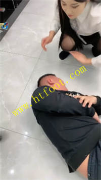 gelp4p530b0.jpg