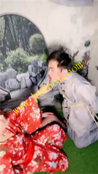 wzsdlkc2raa.jpg