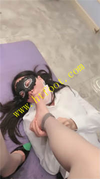 dwtz1zysowe.jpg
