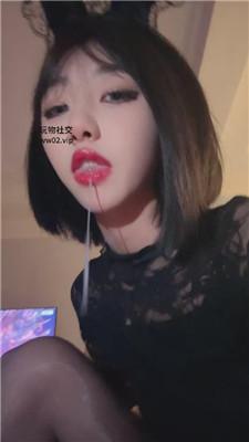 qjpmv0tvec3.jpg