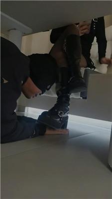 f55lpar2oki.jpg
