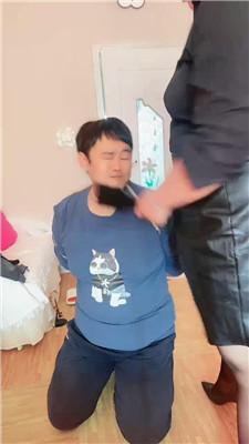 c0xx4a4gkm2.jpg