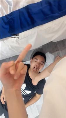 g43d4oq2hdi.jpg