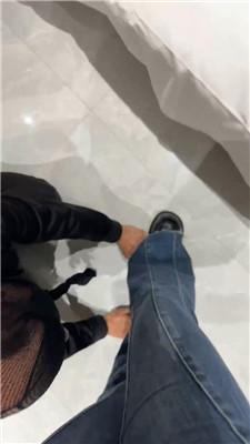 yenhmfslxdq.jpg