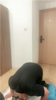 aely3ay1m4v.jpg