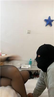 b1jdbjye0ej.jpg