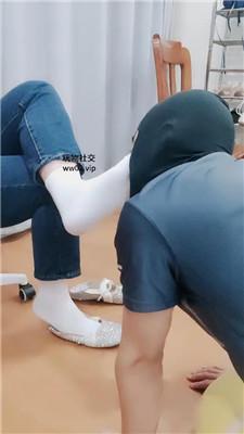 1vche4ft2of.jpg