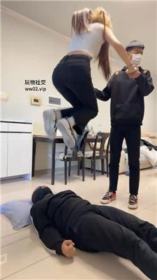 xhpjdts50vi.jpg