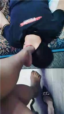 y1iw5xdxpq5.jpg