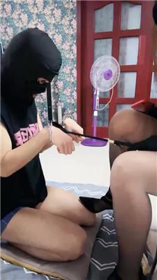 jkyqqk10xxn.jpg