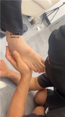 4gcw1svxv3k.jpg