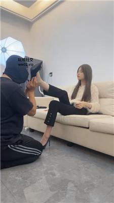 00qzn2yti0g.jpg