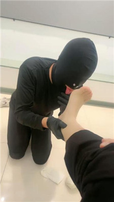 ptoj5ho1ttx.jpg