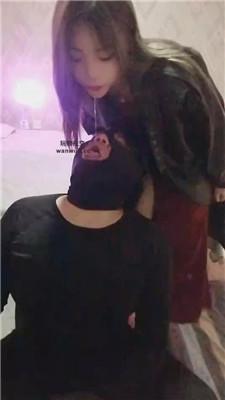 b50yojqaktc.jpg