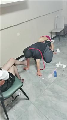 2n55govgkvu.jpg