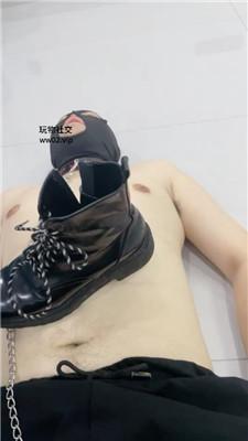 lui2ovxbfpc.jpg