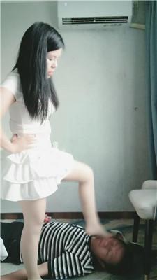 pdwfoujv05e.jpg
