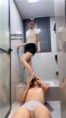 yatyp14lwn1.jpg