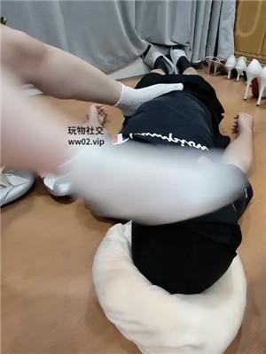 huseefwkkmr.jpg