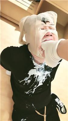 4uxfaqgsgay.jpg