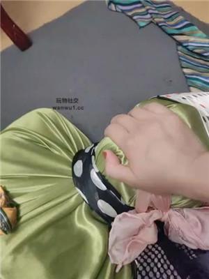 cu5nnvthl50.jpg