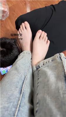 vefqjkahbg0.jpg