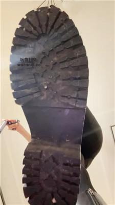 0a3zhcxuy22.jpg