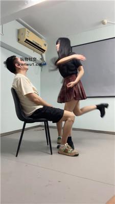 jzp4dtxmdhy.jpg