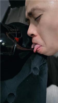 fzqcyhhuy3a.jpg
