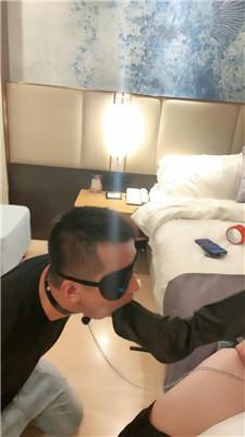 1awtaekh1dg.jpg