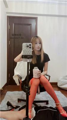 qvsbt03jsjh.jpg