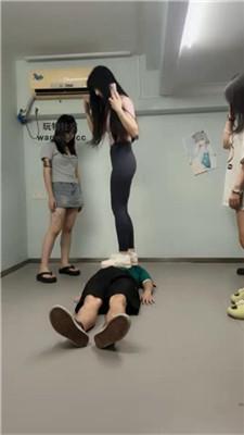 wwy32n21bsw.jpg