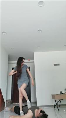 dyuereqlj23.jpg