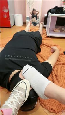 005lftqaap3.jpg