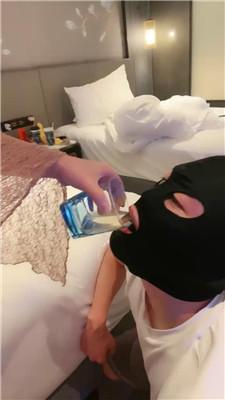 ybekp5bh3w2.jpg