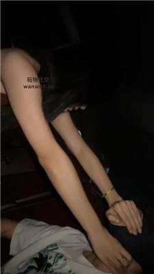 hdda0autwrl.jpg