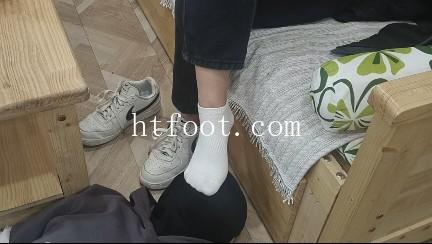 111847xmmf92xkflrpoymy.jpg