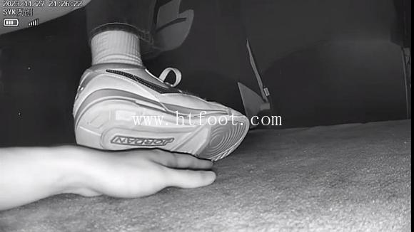 094607n070mqqml777hwl0.jpg