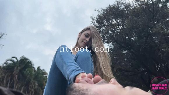 112324hki1n1vkvhfvig83.jpg