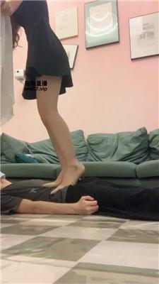 q43osjtchzd.jpg
