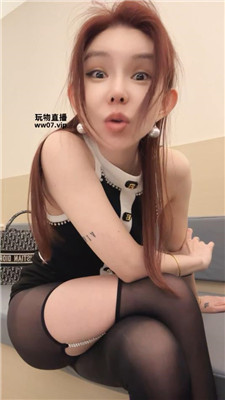 izq4ykfwepi.jpg