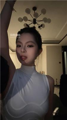 wzm5u0n1jae.jpg