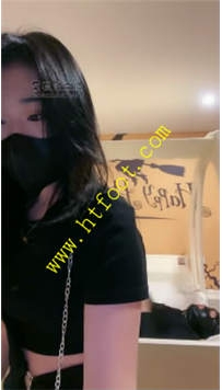 TL25632 曦晨】床边捆绑枕头窒息贱狗双主圣水深喉踢狗裆42分钟