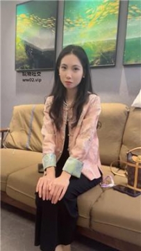 【调教视频】【狗哥】肉丝御姐揪耳朵-踢裆-踩踏-耳光 bf46703