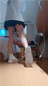 【调教视频】【yukis】坐脸窒息/强制闻鞋闻袜/骑马/吃内裤 bf46086
