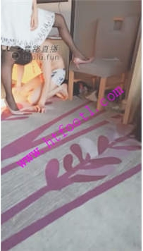 TL19403 依然S舔脚建构圣水20分钟