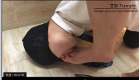 13046《湘香女王》下班狗伺候女王洗脚