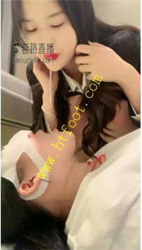 TL25208 希希子】跪着给亲妈舔25分钟