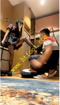 TL23030 阿月】小恶魔教训欺负妹妹的年纪主任49分钟