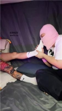 【调教视频】【Qi7】吃纹身小妹的白棉袜 bf45738